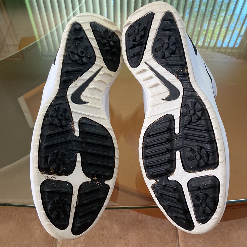 Nike golf shoes - Picture 6 of 8